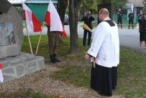 Damienice: Odsłonięto Pomnik Ofiar Zbrodni Katyńskiej