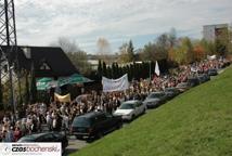 Setki bochnian i pielgrzymów w Marszu dla Życia i Rodziny