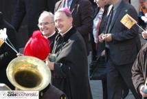 Setki bochnian i pielgrzymów w Marszu dla Życia i Rodziny