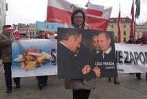 Kraków: Marsz Niepodległości-przemarsz przez rynek