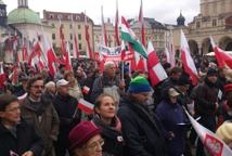 Kraków: Marsz Niepodległości-przemarsz przez rynek