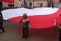 Kraków: Marsz Niepodległości-przemarsz przez rynek