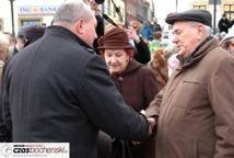 Spotkanie Wigilijne na rynku-życzenia burmistrza miasta