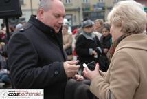 Spotkanie Wigilijne na rynku-życzenia burmistrza miasta