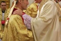 Nowi biskupi przyjęli sakrę w tarnowskiej katedrze