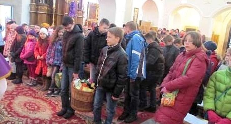 Dary dla domu dziecka w podzięce za rekolekcje