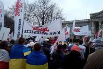 Z Bochni pod ambasadę Rosji w Warszawie