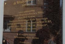 Doktor Krupa doczekał się tablicy