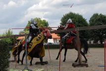 Rycerstwo potykało się w Niepołomicach (foto)