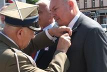 Dzień Wojska Polskiego: wręczenie sztandaru i pokazy