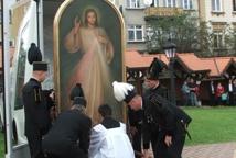 Jezus Miłosierny zawitał do Bazyliki