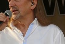 Marek Piekarczyk i Grzegorz Kapcia pod kominem