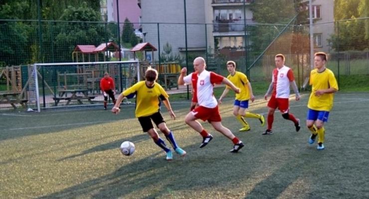 „Husarze” nie dali rady reprezentantom kraju