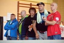 150 fighterów w Bochni