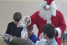 Św. Mikołaj odwiedził młodych szachistów