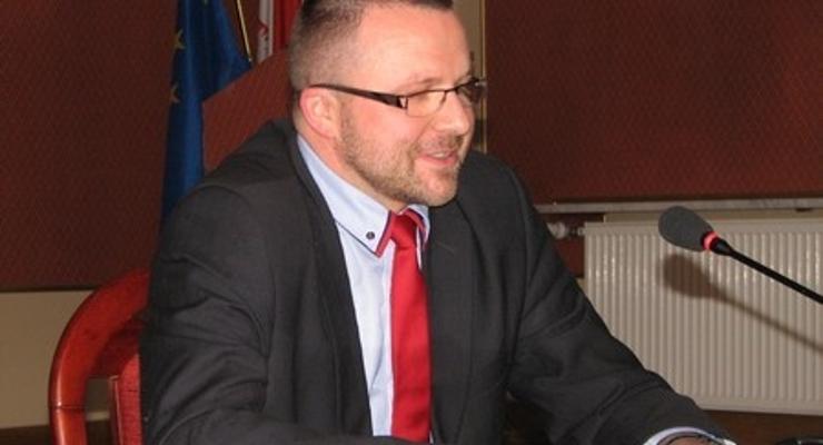 Powiat: Aleksander Rzepecki wykłada karty