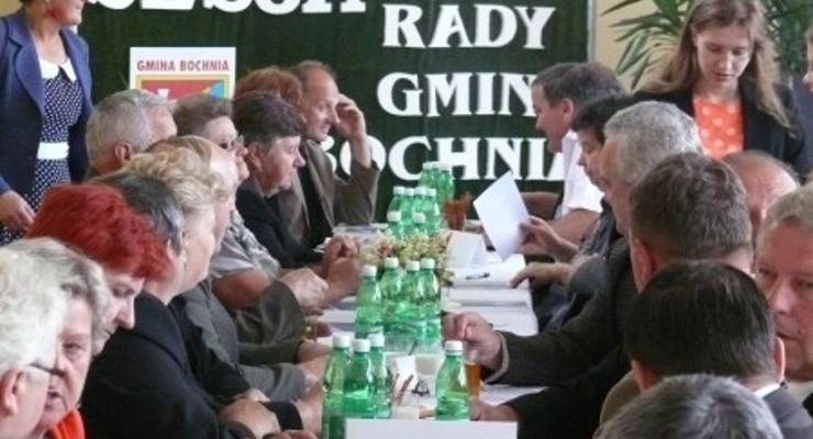Gmina Bochnia: trudne absolutorium-34 zarzuty RIO dla urzędu