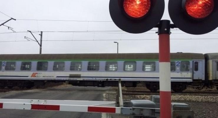 Przejazd kolejowy w Rzezawie zamknięty