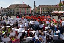  Radośnie i muzycznie o majowych świętach 