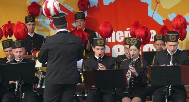 ABBA na puzon i flet (foto)