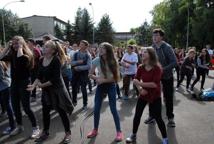  Synaj 2 – śpiewem i tańcem wielbili Pana Boga