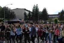  Synaj 2 – śpiewem i tańcem wielbili Pana Boga