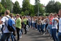  Synaj 2 – śpiewem i tańcem wielbili Pana Boga