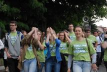  Synaj 2 – śpiewem i tańcem wielbili Pana Boga