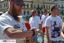 Ponad 200 osób pobiegło charytatywnie przez Bochnię