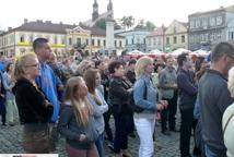 Rynek: Marek Piekarczyk w doskonałej formie 