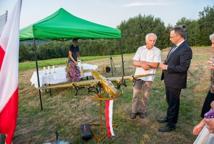 Nieszkowice Wlk. pielęgnują pamięć o poległych lotnikach