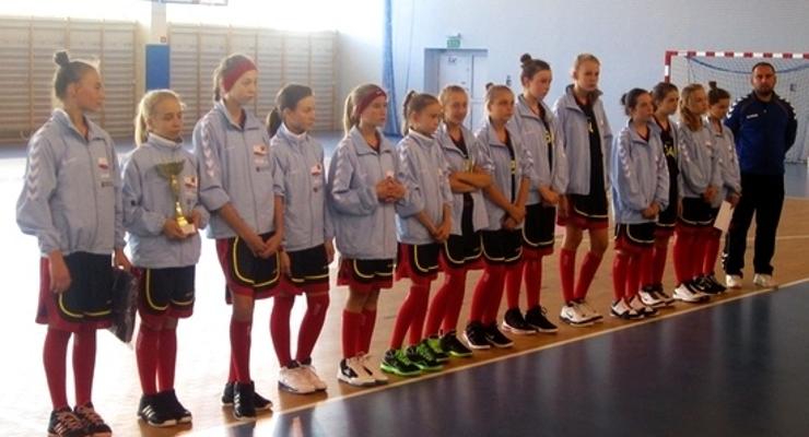 "Puchar Gorc"-II miejsce koszykarek MOSiR