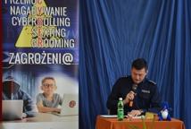 W szkole w Dąbrówce o cyberprzemocy