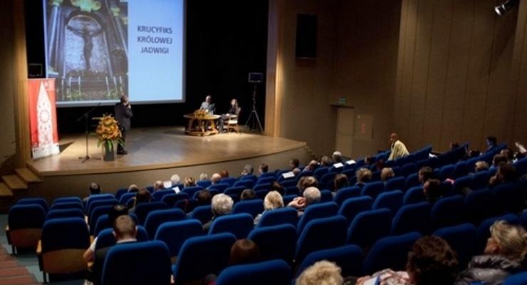 Religia łączy kultury