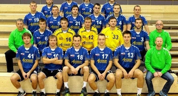 Szczypiorniści MOSiR na czele tabeli