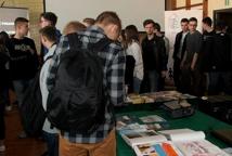 Sieci na gimnazjalistów zarzucone