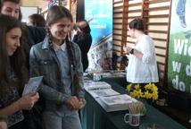 Sieci na gimnazjalistów zarzucone