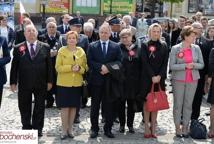 Święto Konstytucji 3 Maja - żywa flaga na rynku