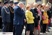 Święto Konstytucji 3 Maja - żywa flaga na rynku