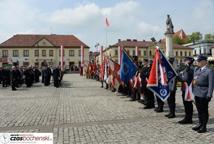 Święto Konstytucji 3 Maja - żywa flaga na rynku