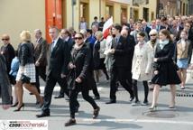 Święto Konstytucji 3 Maja - żywa flaga na rynku