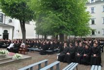 Ponad 700 kapłanów diecezji tarnowskiej modliło się w Tuchowie