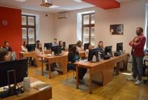 ŚDMowe media wychodzą z cienia
