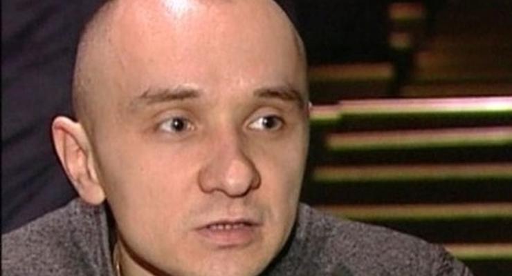 Klata ustępuje