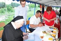 Łazy: Biesiada Wiejska z Siostrą Anastazją