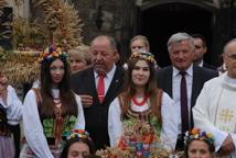 Dożynki powiatowe: piękne wieńce i… gradobicie