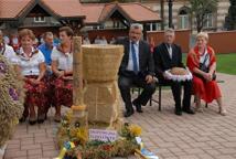 Dożynki powiatowe: piękne wieńce i… gradobicie