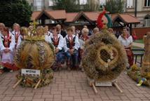 Dożynki powiatowe: piękne wieńce i… gradobicie