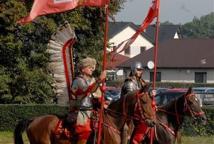 Bocheńskie akcenty na niepołomickich Polach Chwały