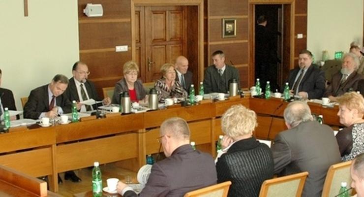 1,5 mln złotych długu za umowę śmieciową?